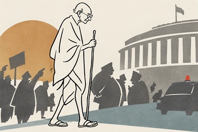 राजनीति और गांधी की अपेक्षा